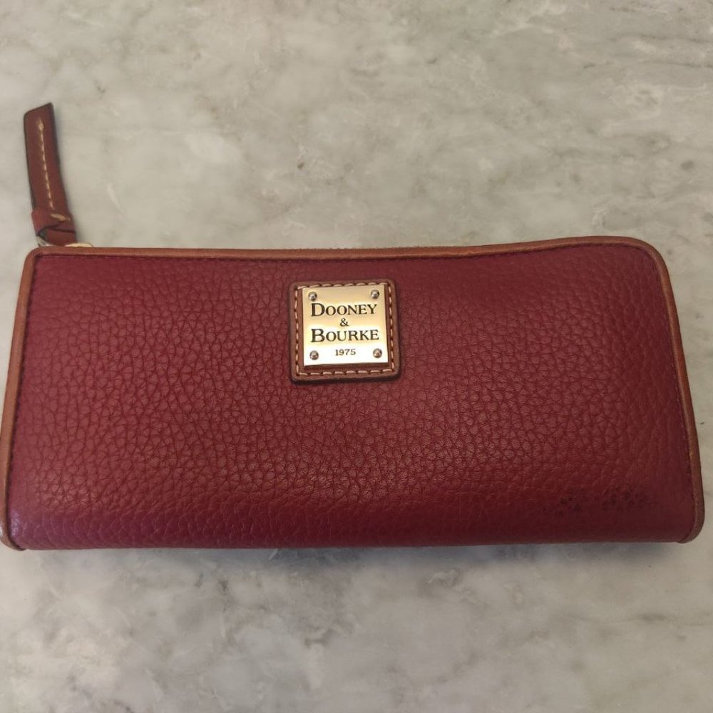 Dooney & Bourke leather wallet